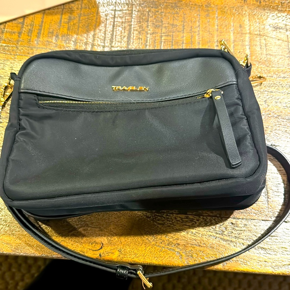 TravelOn Over shoulder bag with Detachable Charm